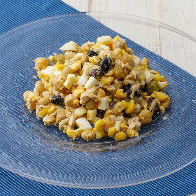 ゆで卵とミックスビーンズのだしシャカサラダ