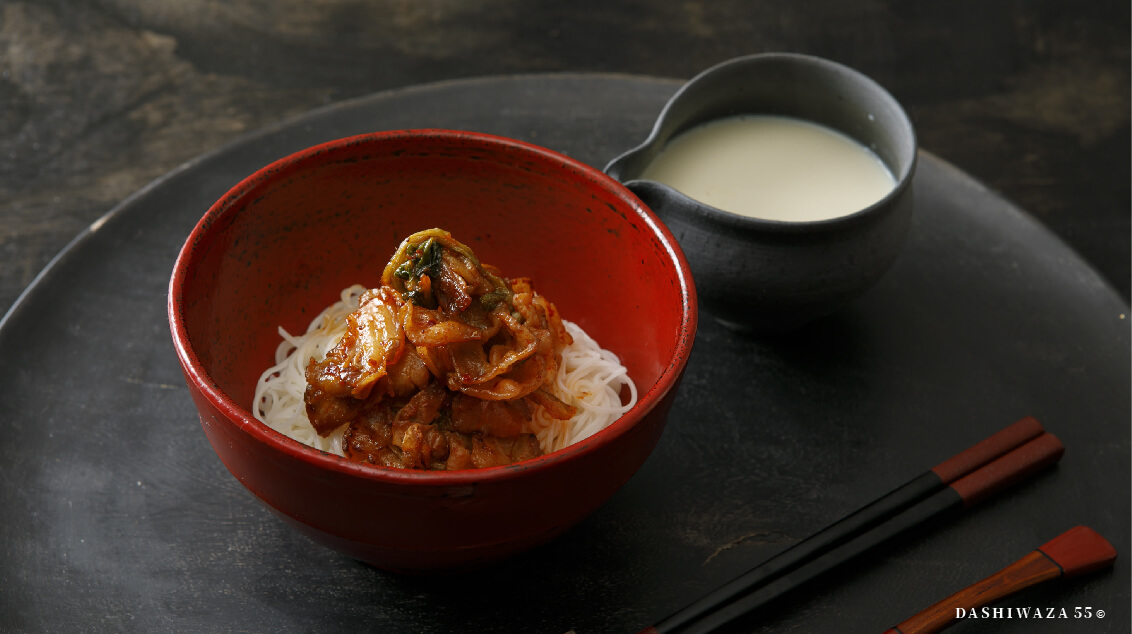 にゅうめんの豆乳だしかけ