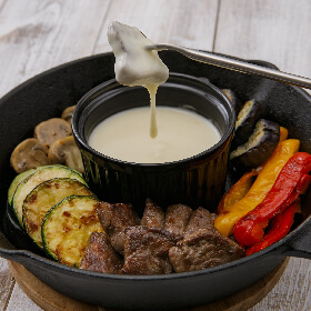 スキレットでだしチーズフォンデュ