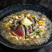 鰹のたたきのだしジュレがけ