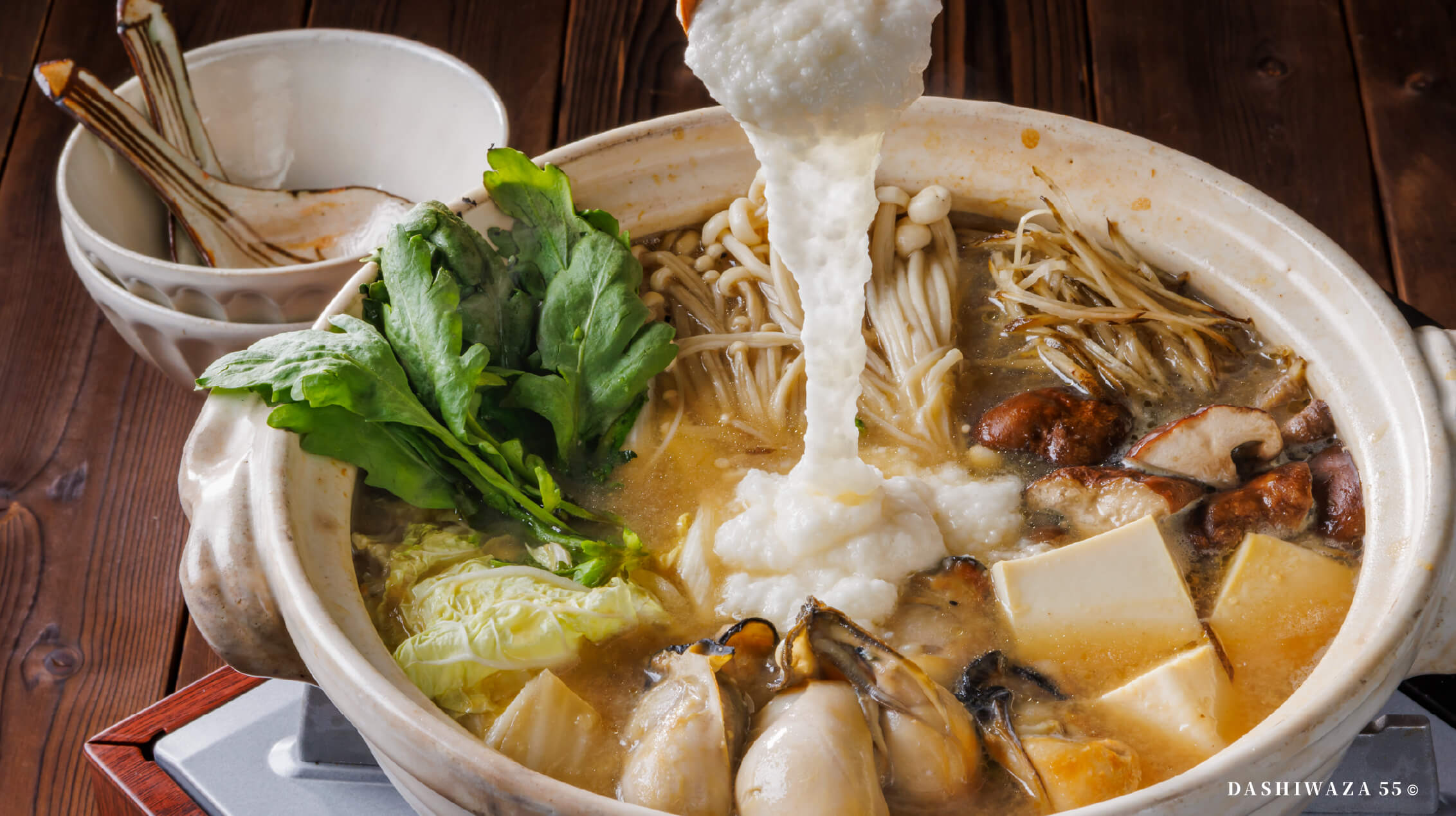 牡蠣のだし味噌とろろ鍋